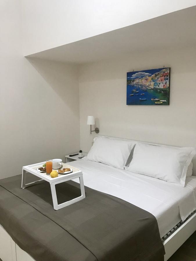 Virgilio'S Garden Bed & Breakfast กาสเตลลัมมาเร ดิ สตาเบีย ภายนอก รูปภาพ